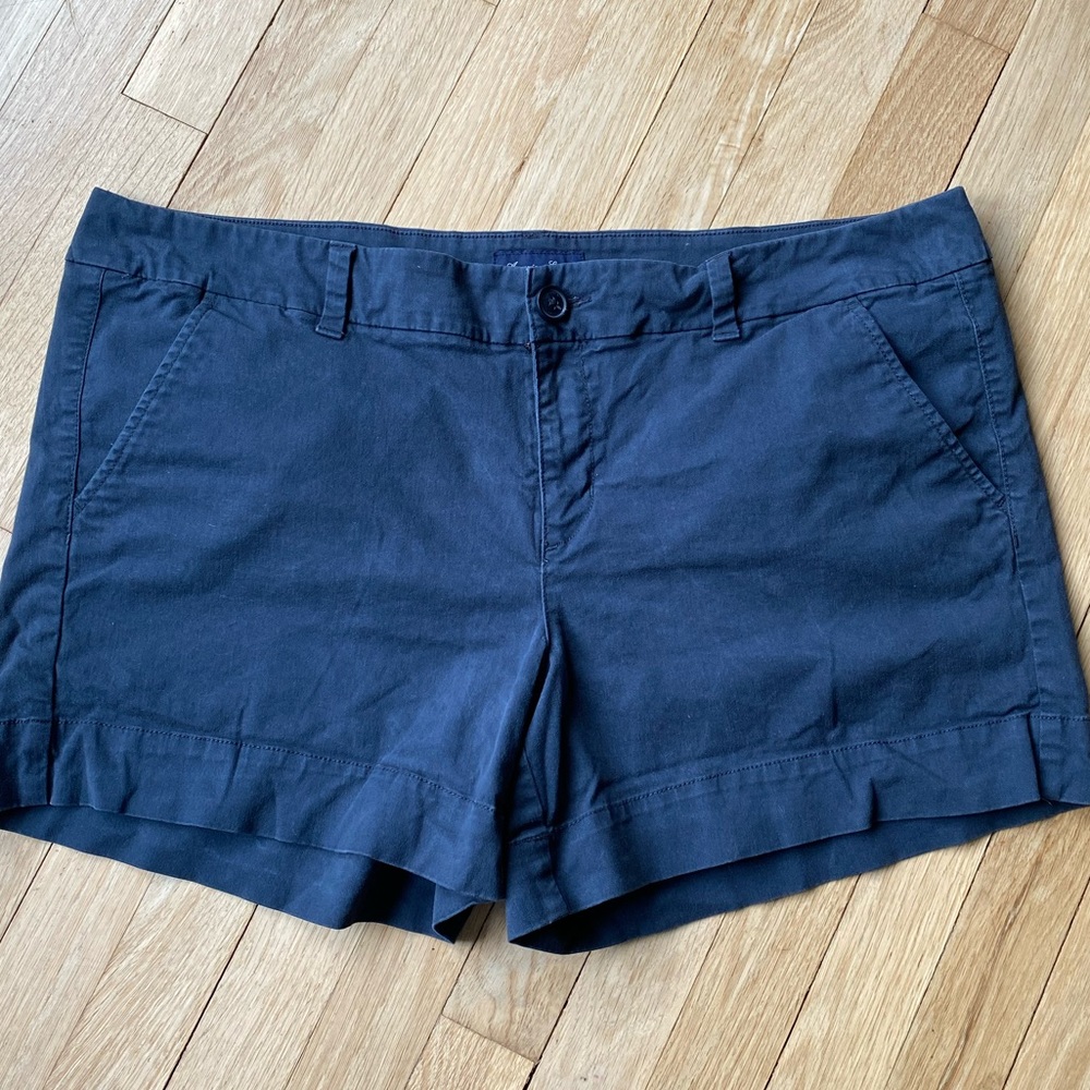 American Eagle Chino shorts